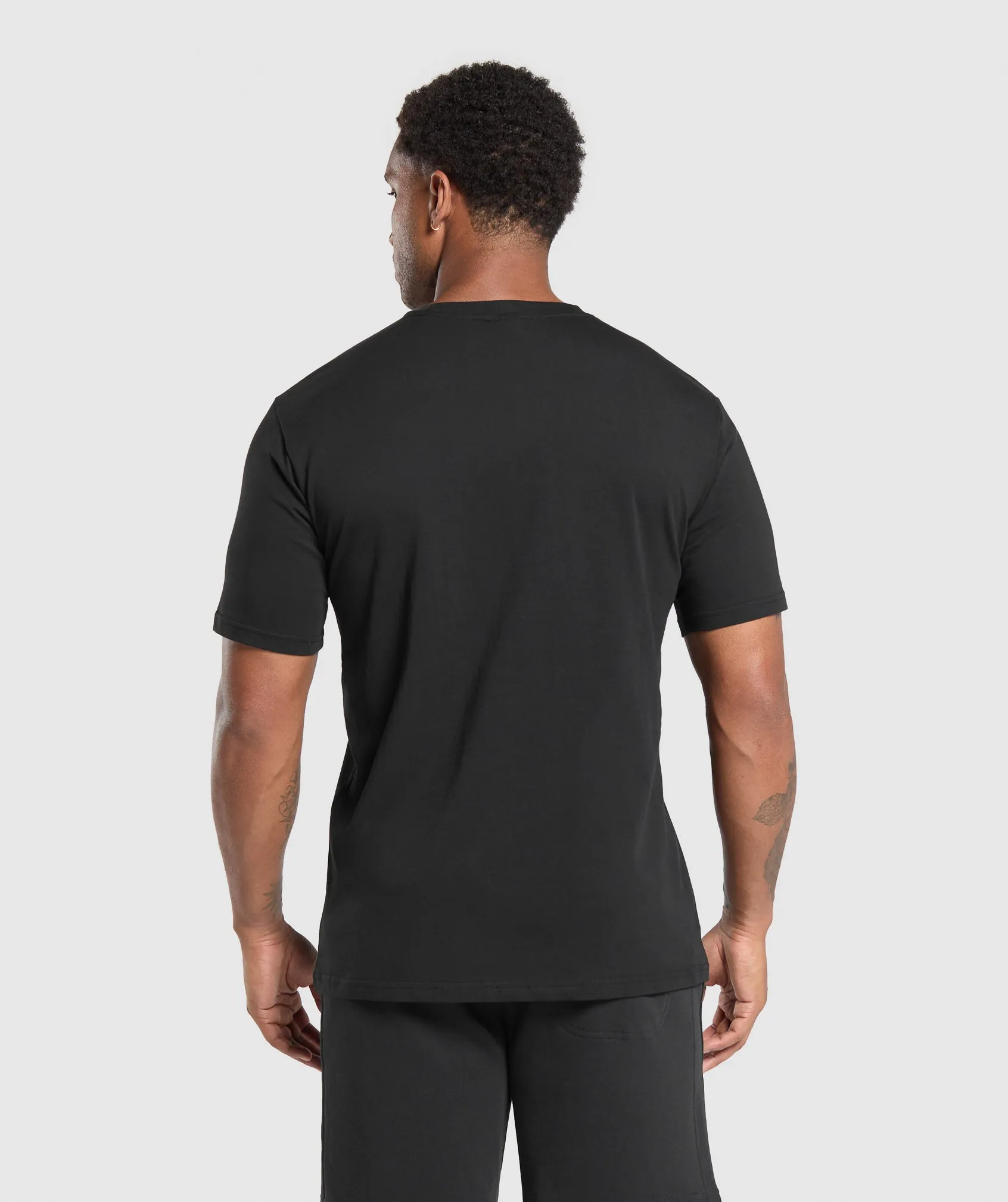 Gymshark Crest T-Shirt - Black