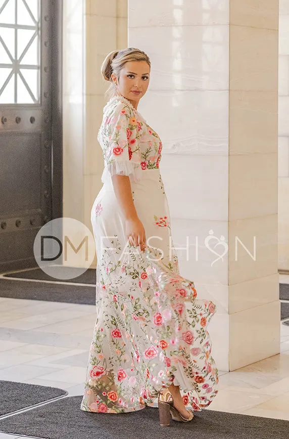 Odette Ivory Garden Floral Gown - DM Exclusive