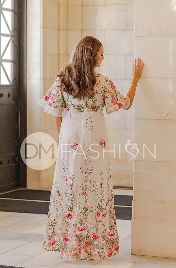 Odette Ivory Garden Floral Gown - DM Exclusive