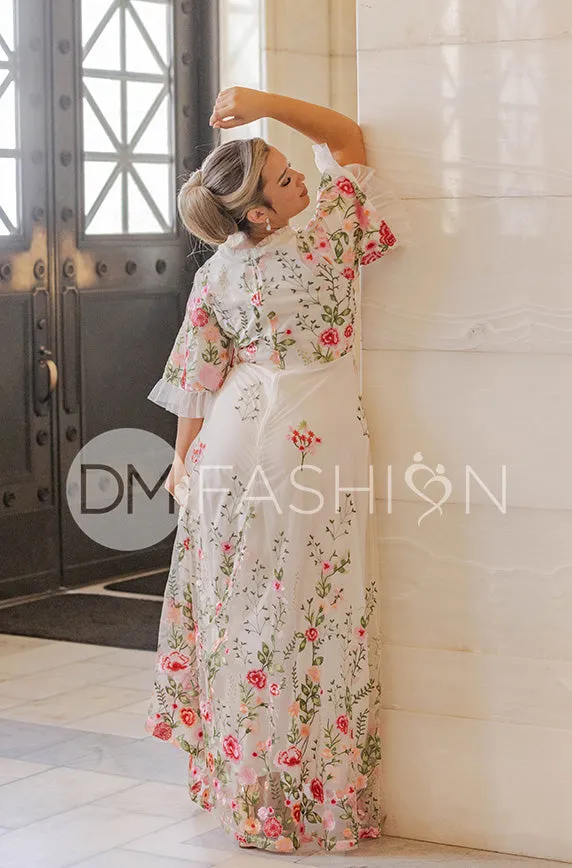 Odette Ivory Garden Floral Gown - DM Exclusive