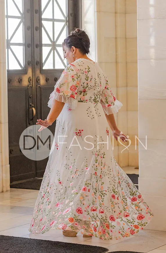 Odette Ivory Garden Floral Gown - DM Exclusive