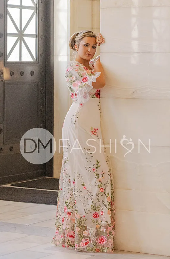 Odette Ivory Garden Floral Gown - DM Exclusive