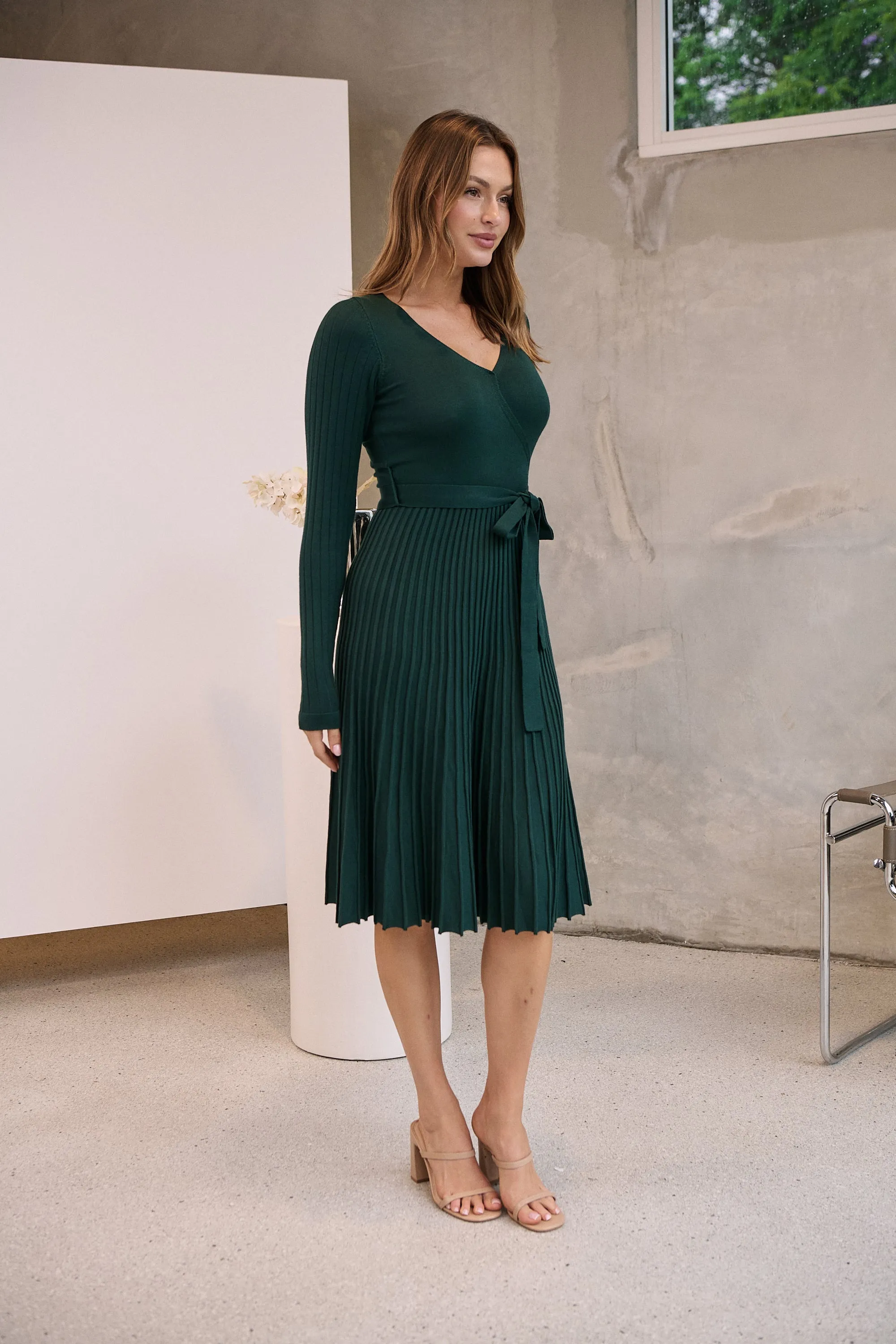 Parker Emerald Long Sleeve Pleated Knit Midi Dress