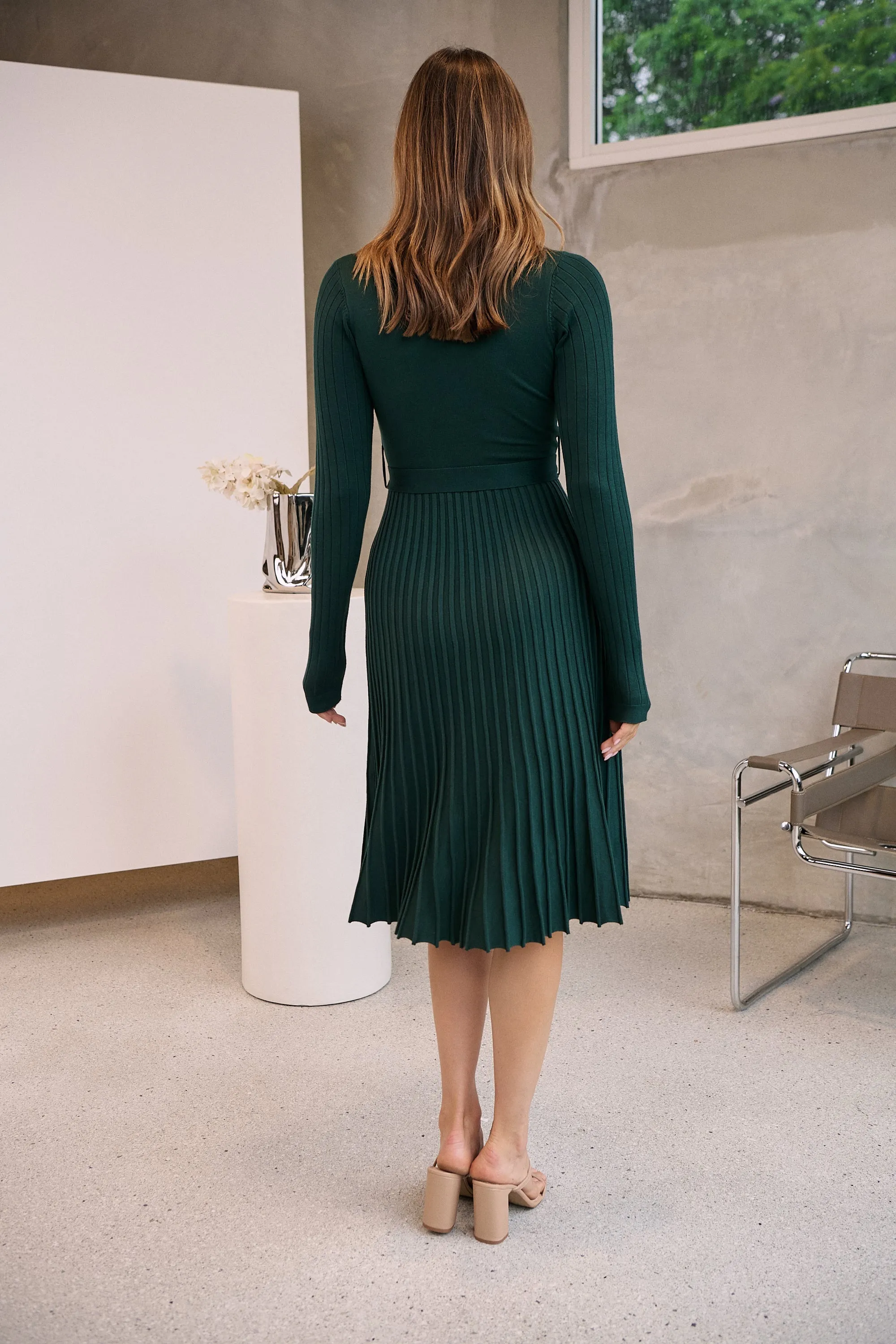 Parker Emerald Long Sleeve Pleated Knit Midi Dress