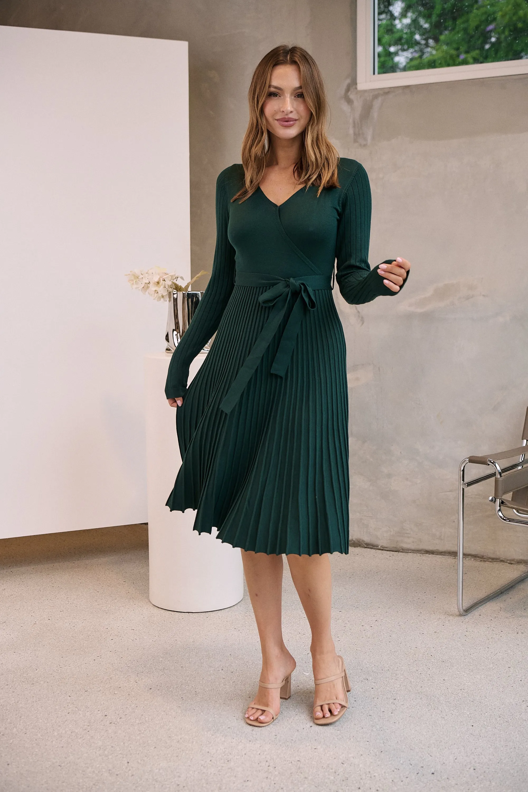 Parker Emerald Long Sleeve Pleated Knit Midi Dress